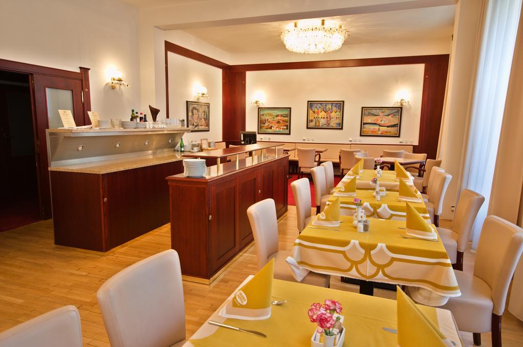Grandhotel Garni Jihlava Eksteriør billede